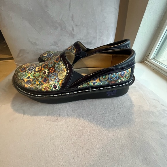 Alegria Black Mules Comfortable Slip-On Clogs unique design, fiesta - Picture 5 of 10